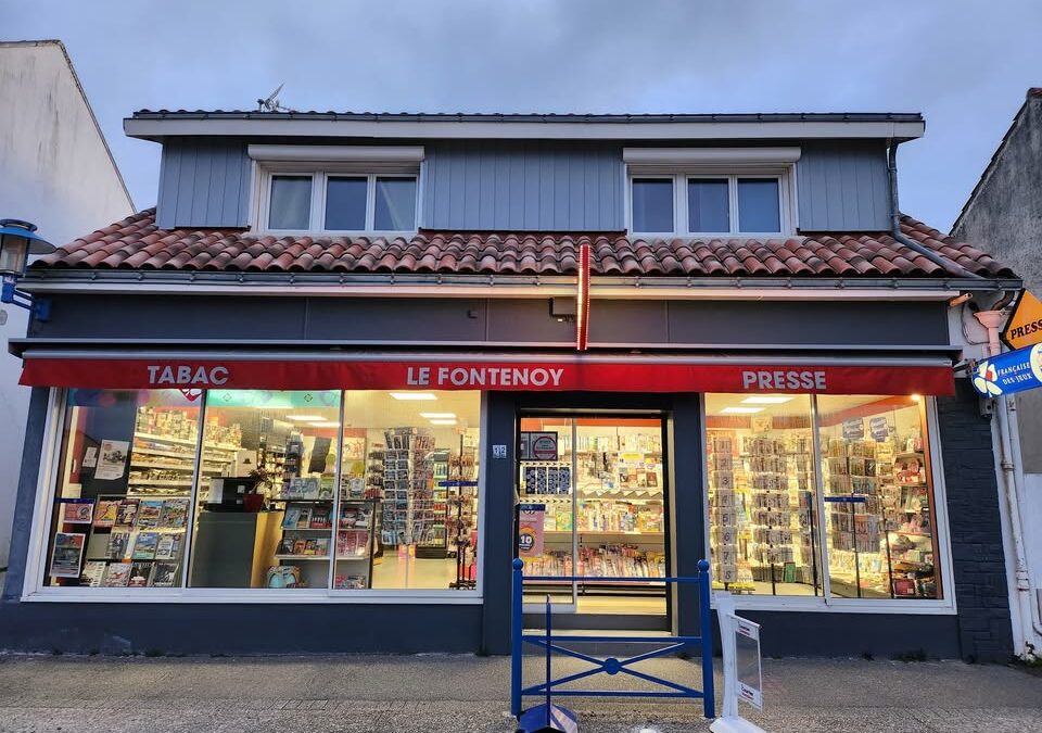 Dédicaces de mon thriller Blockhaus au Tabac Le Fontenoy à Notre-Dame-de-Monts – le 5 août